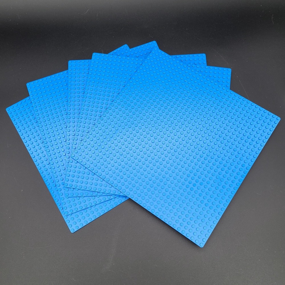 5 LEGO Blue Baseplates 32x32 Studs Standard Size Building Plates Lot #3811